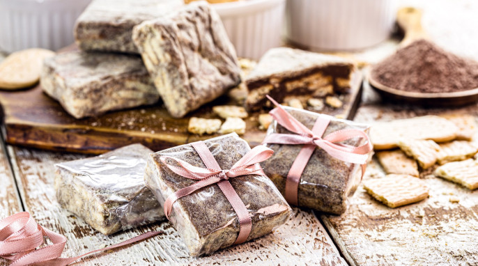 Hausgemachter Kuchen ohne Etikett